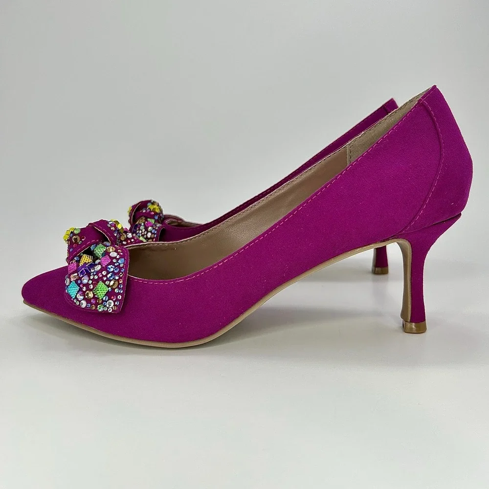 Betsey Johnson Axle Fuchsia Pink Jeweled Bow Kitten Heel Pumps 8M NWOB Wedding - Picture 3 of 10